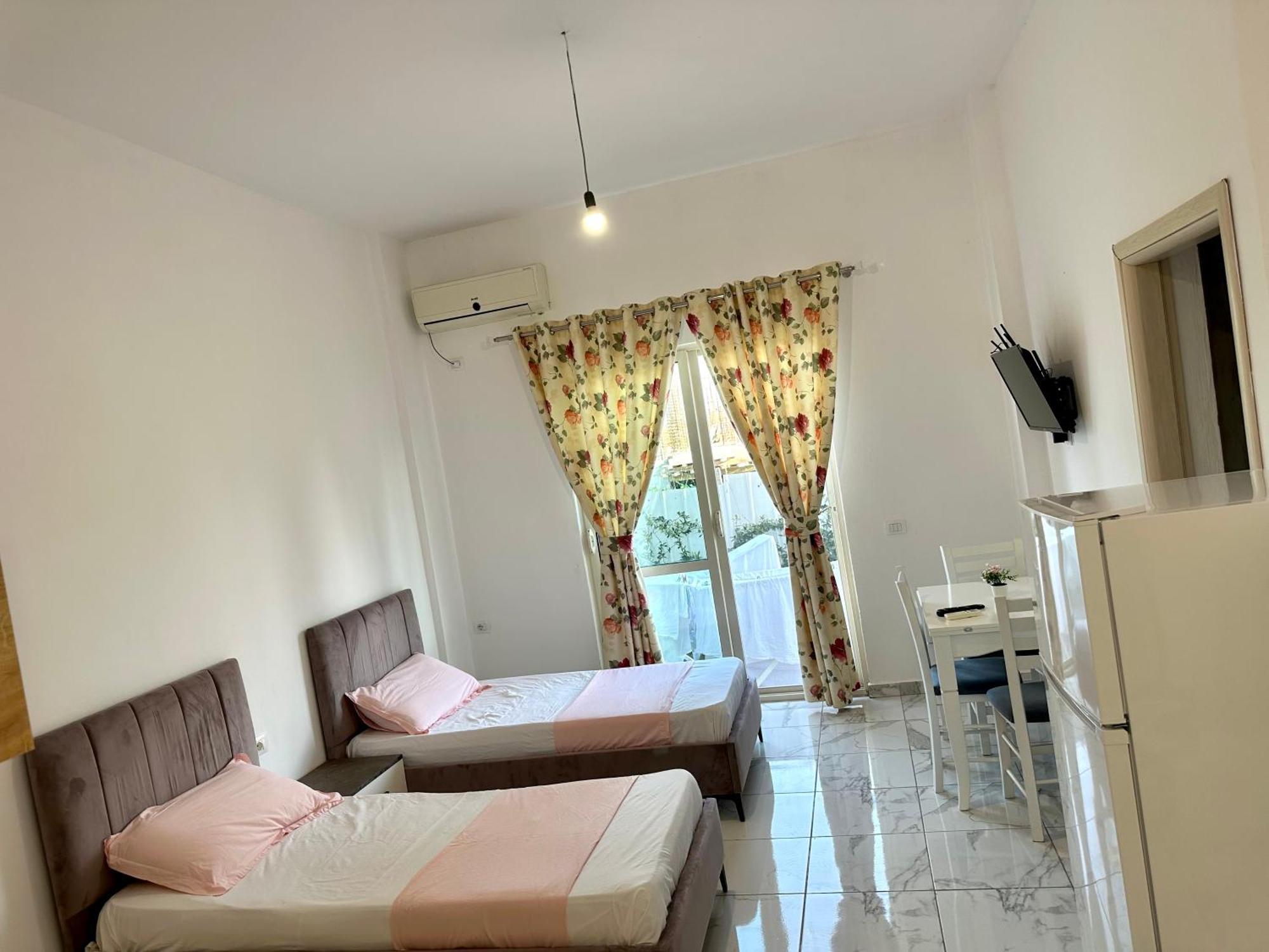Shell Hom Apartment
