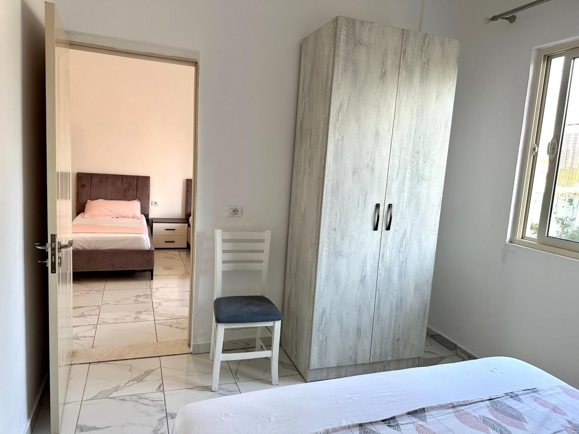 Apartamento Shell Hom Golem (Tirana)